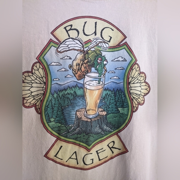 The Liberal Cup Pub Hallowell Maine Bug Lager T-shirt, Large - Picture 3 of 6